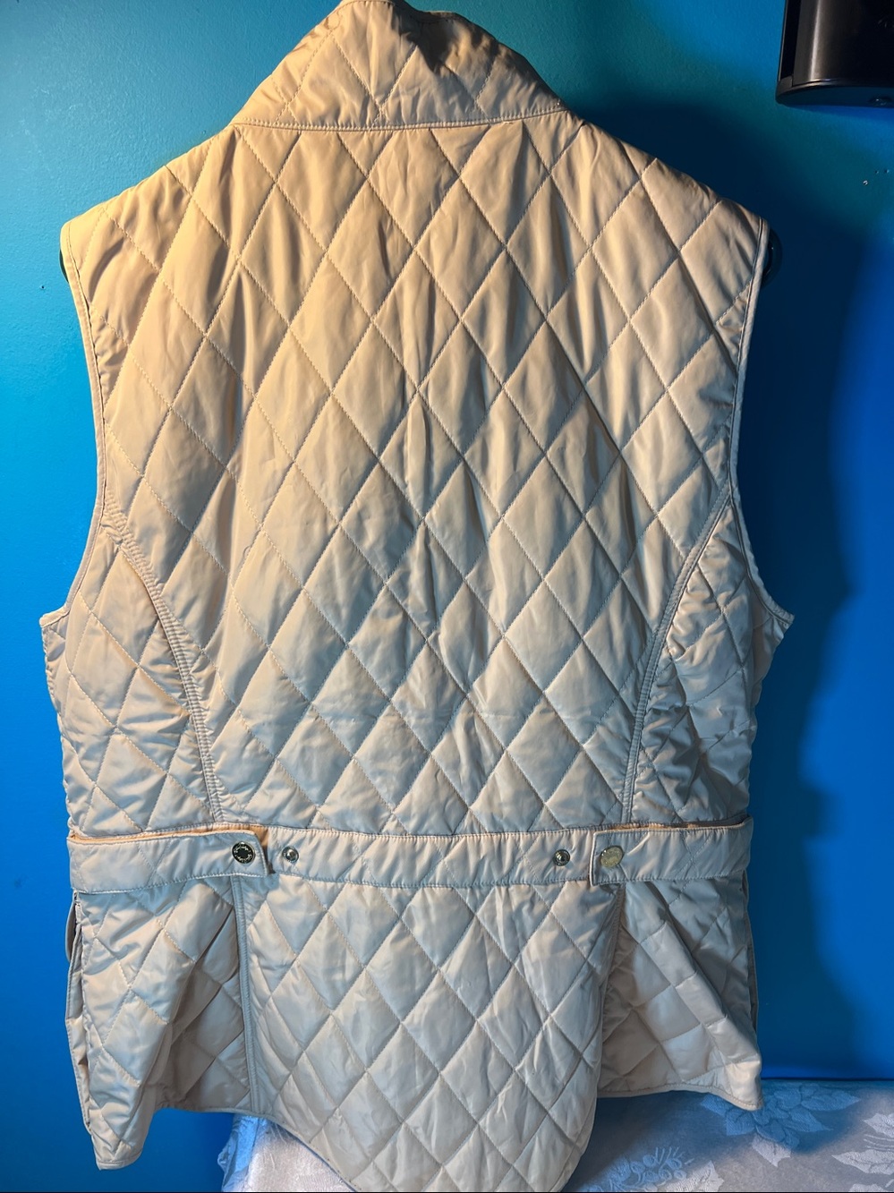 Lilly Pulitzer Gold Getaway Puffer Vest XL - Picture 7 of 9